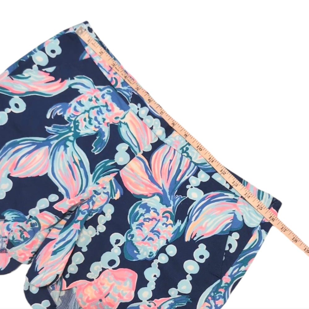 Lilly Pulitzer Going Coastal Magnolia Scallop Hem Shorts Size 6 - Picture 4 of 9